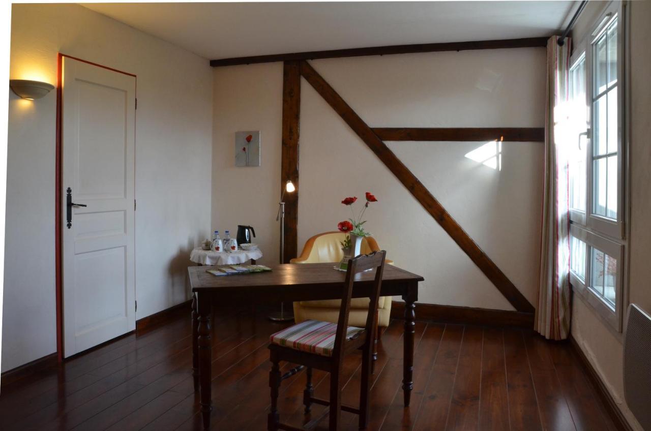 Le Clos Des Pommes Bioncourt Екстериор снимка